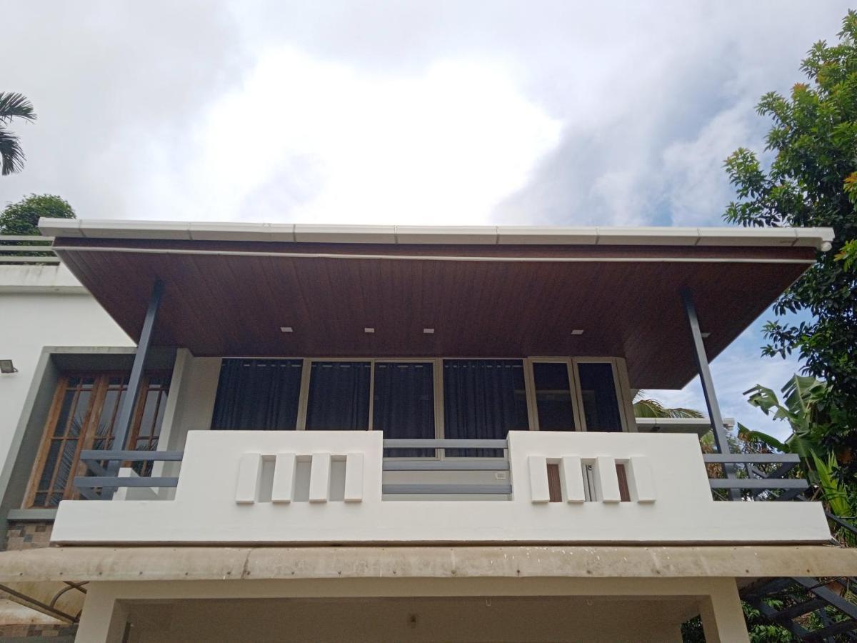 High Shine Homestay Meppadi Luaran gambar