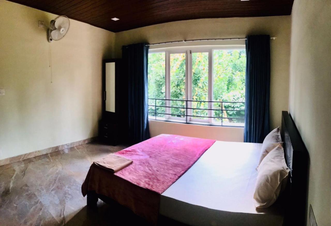 High Shine Homestay Meppadi Luaran gambar
