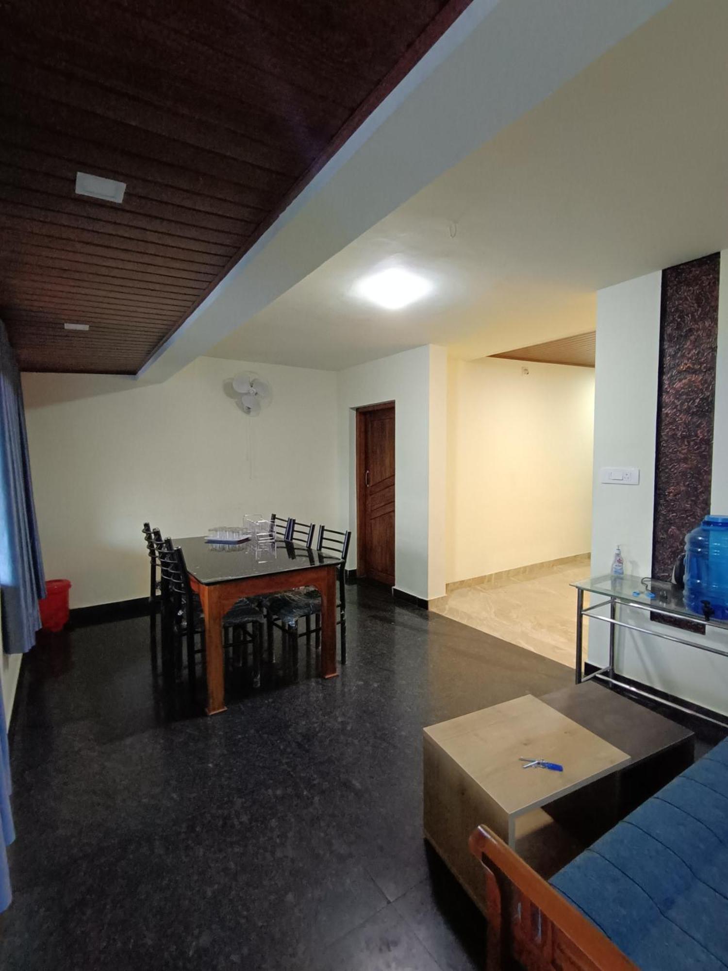 High Shine Homestay Meppadi Luaran gambar